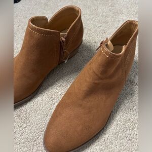 Women's Tan Ankle Boots-Size 8